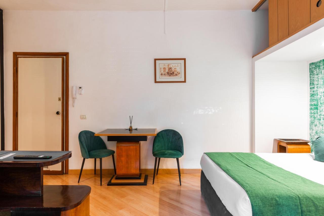 Studio Suite Aurelia Antica Rome Bagian luar foto